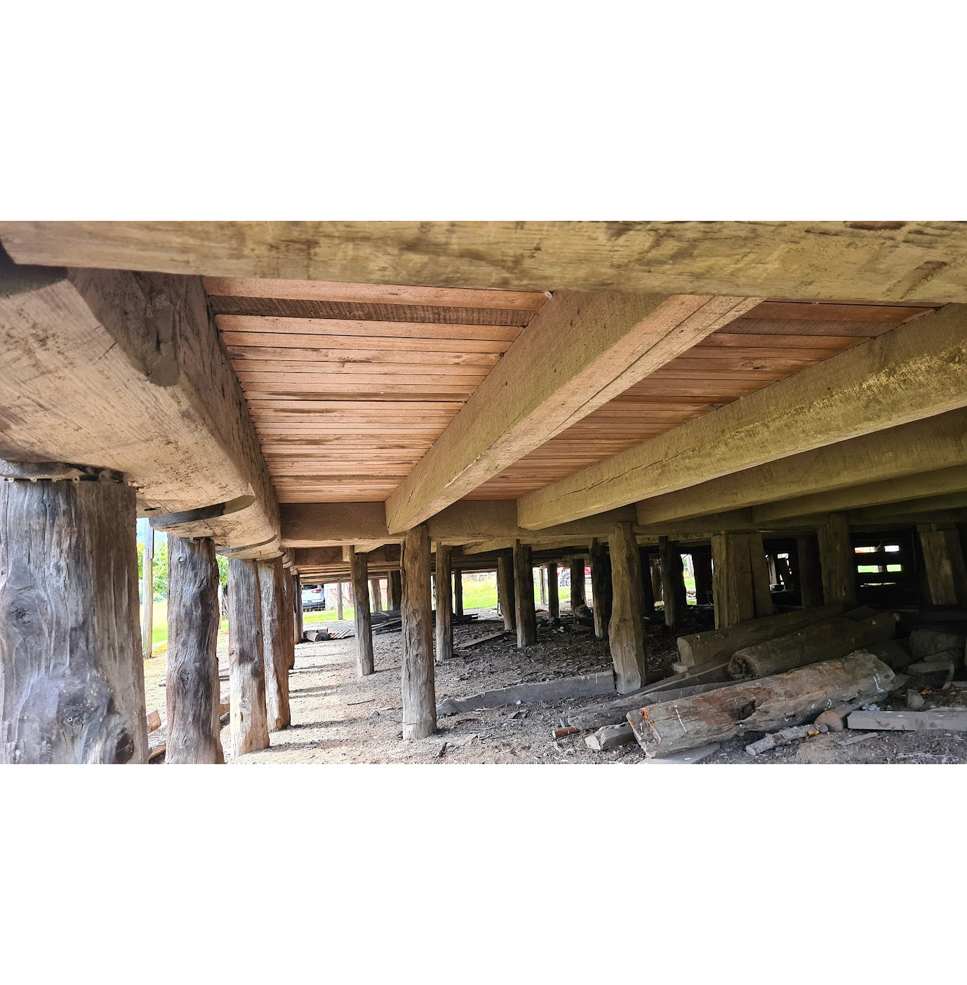 Galpones y casonas de madera reciclada