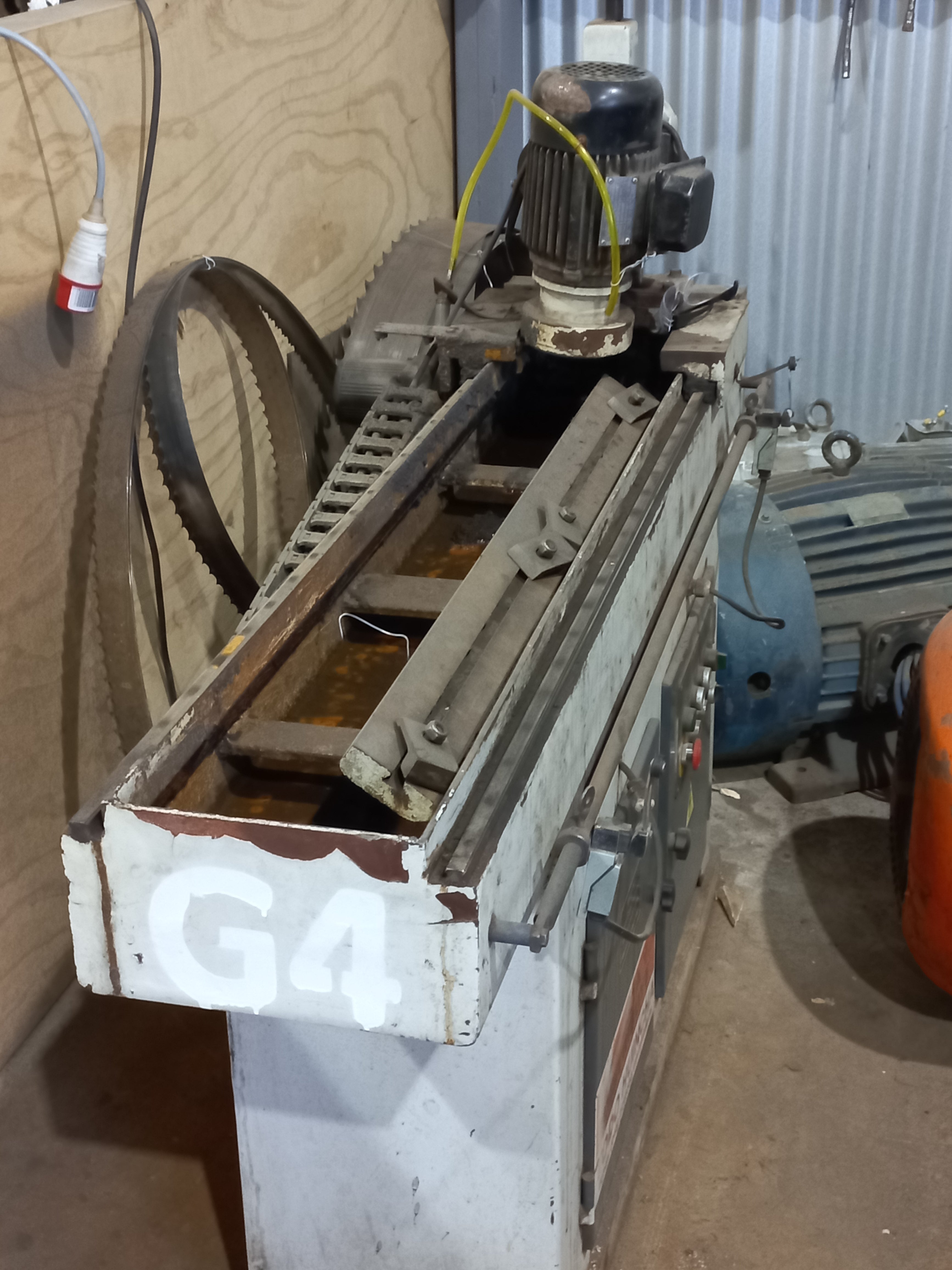 Grupo G: Taller afilado