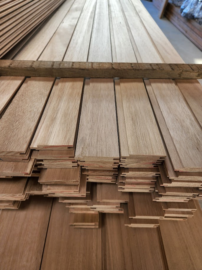 Revestimiento Eucalyptus Grosor 0,5"x3"