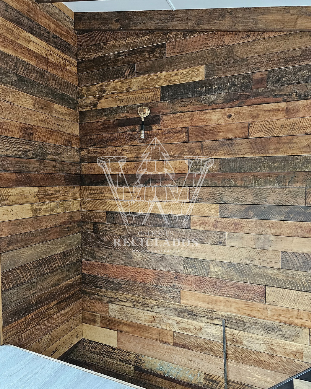 Revestimiento Rústico Natural - Madera Nativa Reciclada