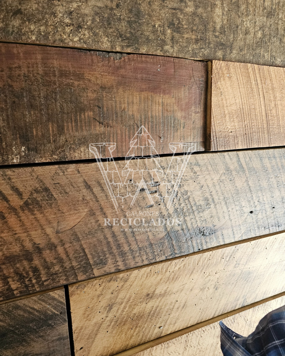 Revestimiento Rústico Natural - Madera Nativa Reciclada