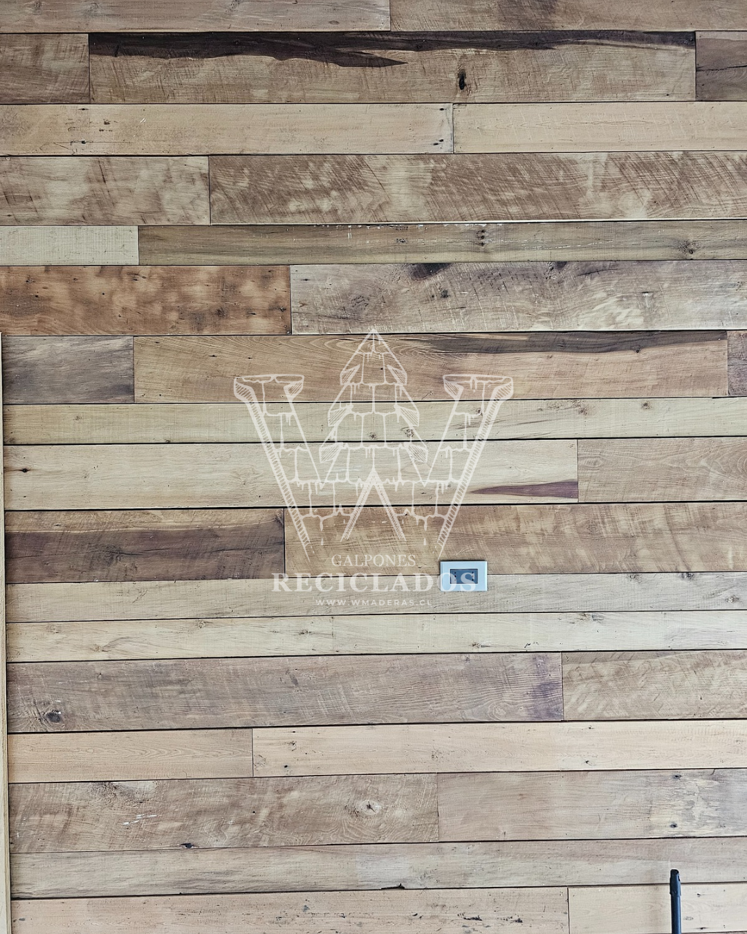 Revestimiento Rústico Natural - Madera Nativa Reciclada