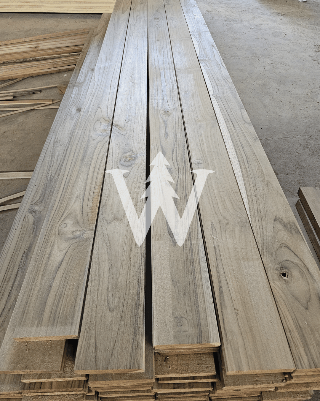 Pisos y Revestimientos de Teca – Madera Noble para Interior y Exterior