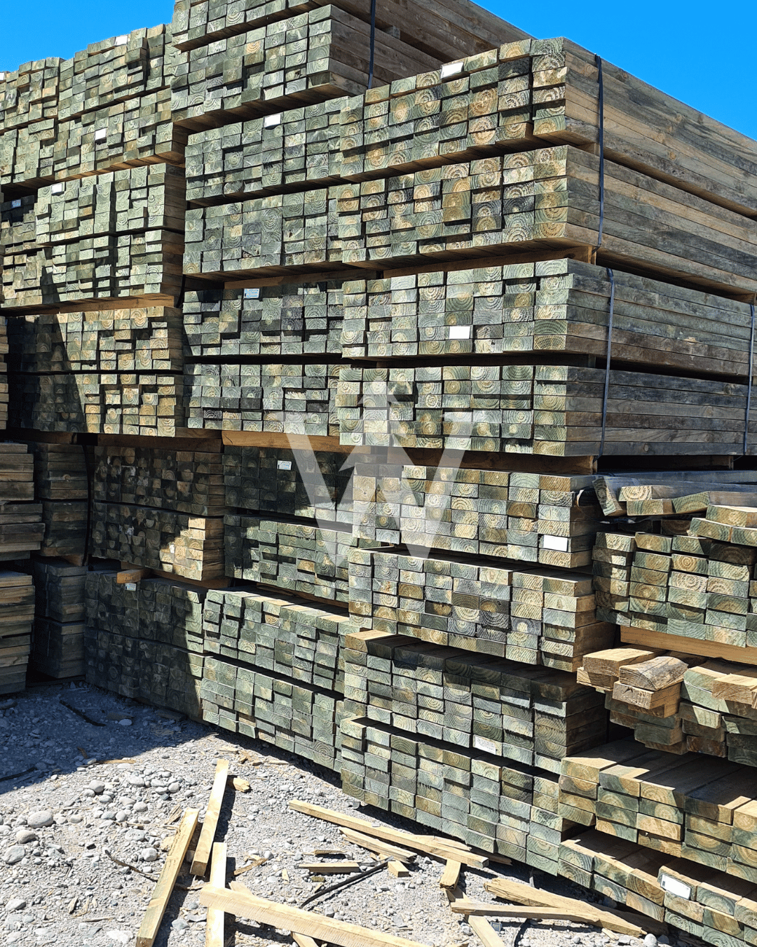 Pino Insigne Bruto Impregnado CCA 2"x para Construcción - Venta por Paquetes