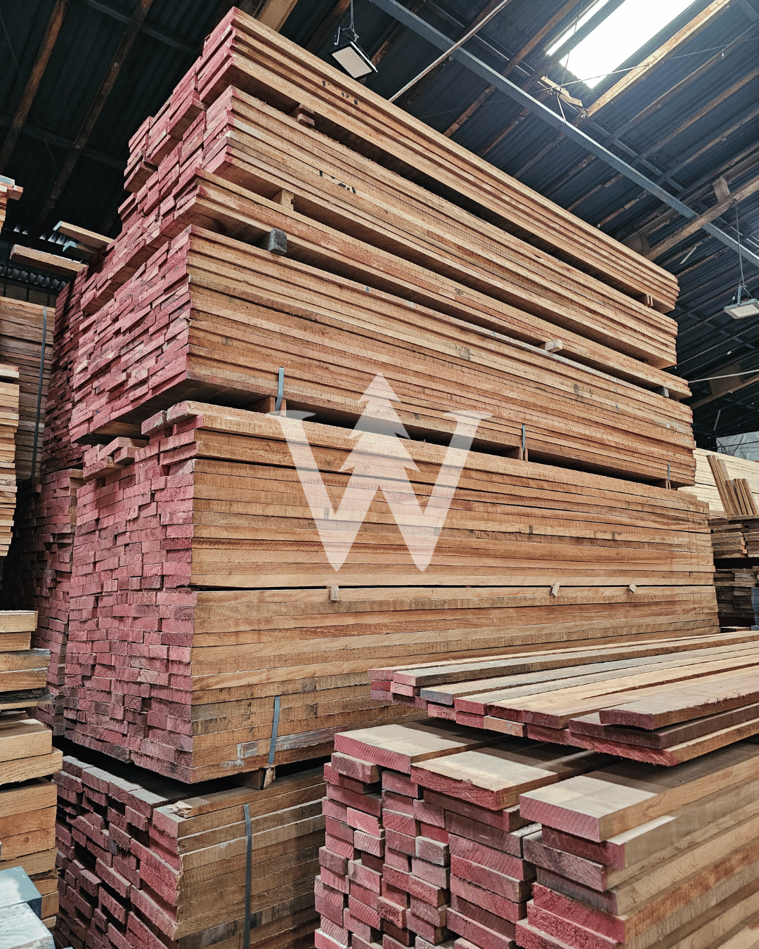 Madera de Okume - Calidad Importada para Proyectos de Excelencia