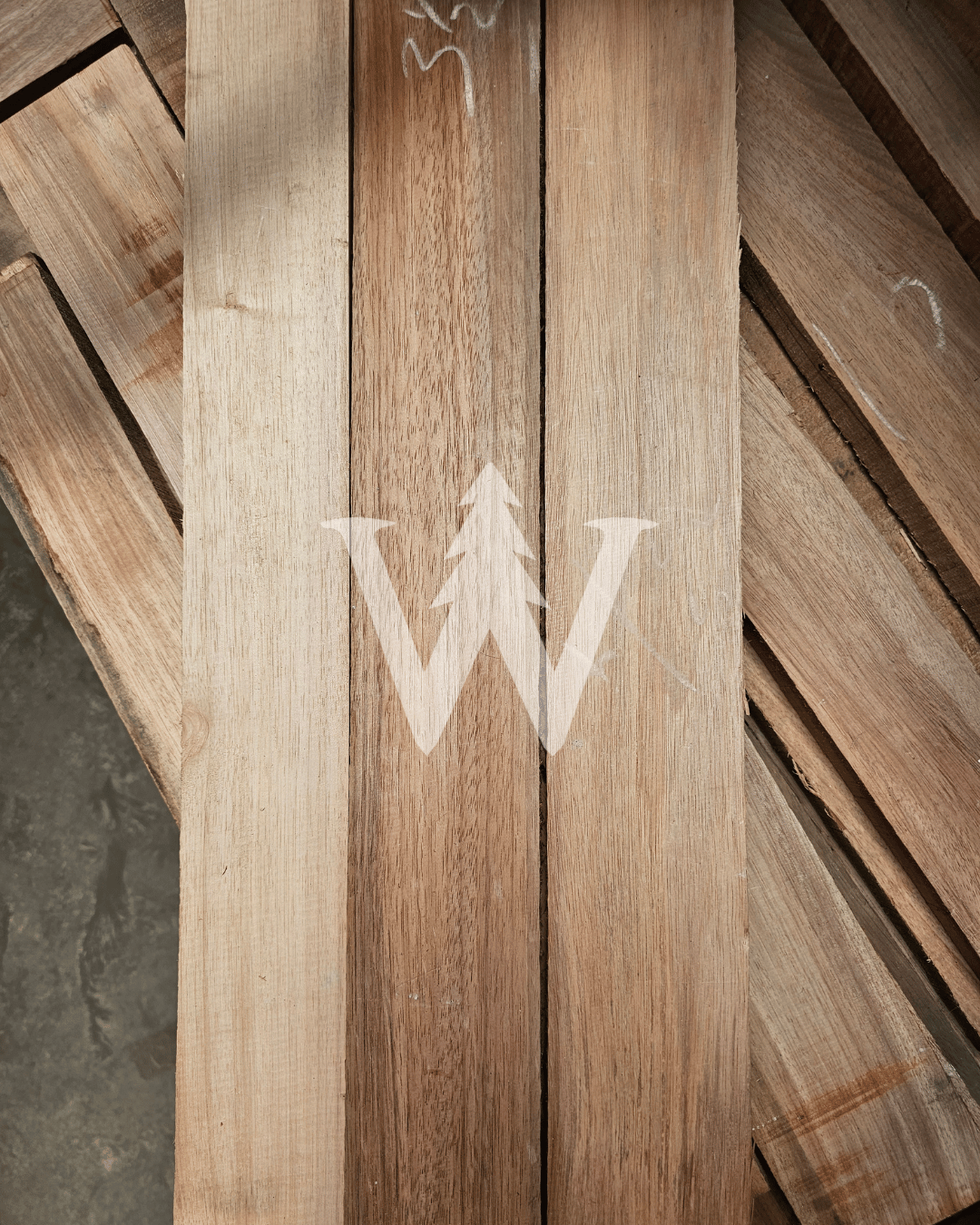 Despuntes Jequitibá