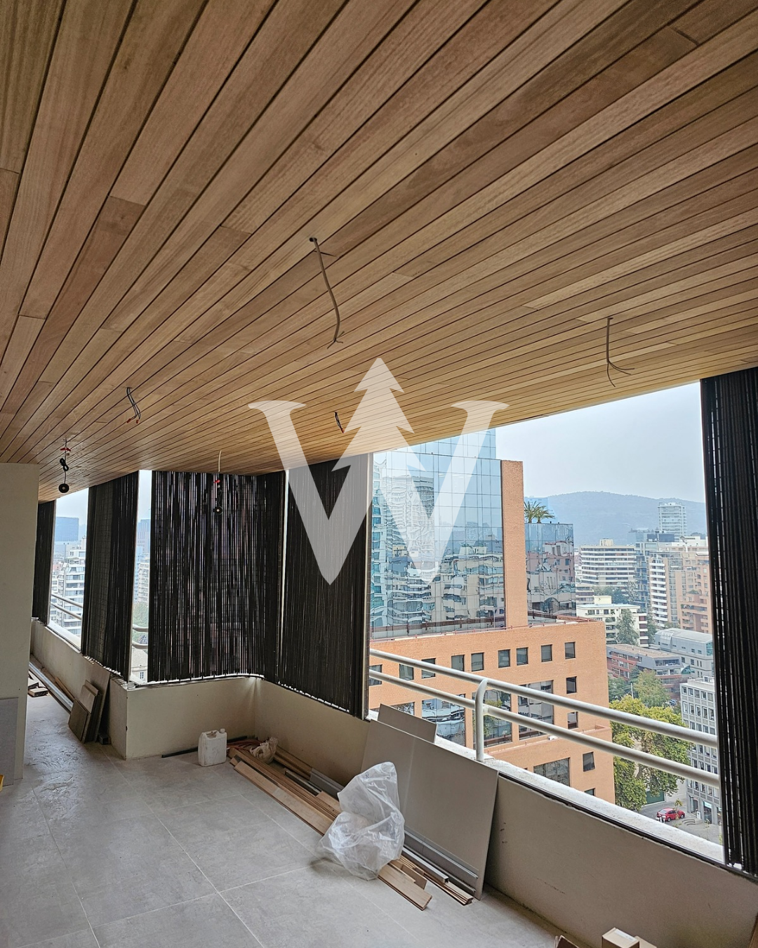 Revestimiento Eucaliptus stock