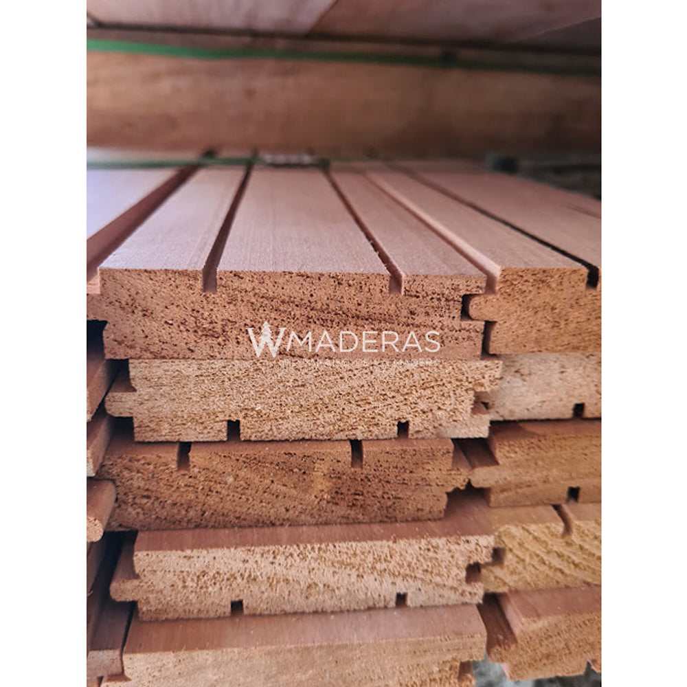 Piso Roble vaporizado