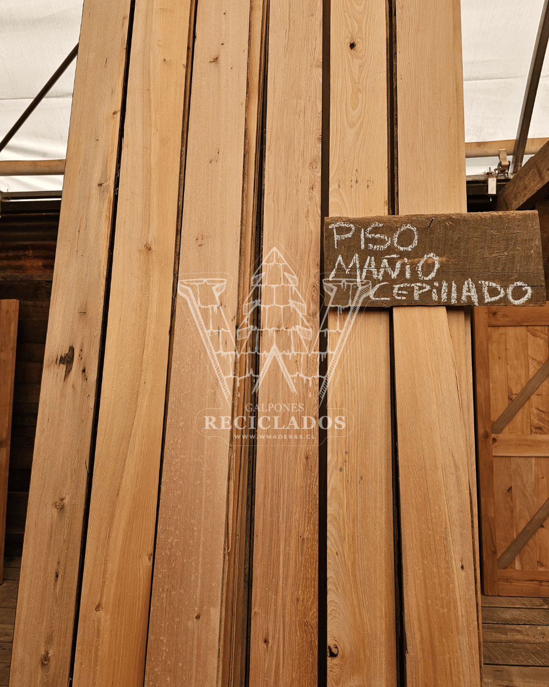 Piso de Mañío Reciclado/Demolición