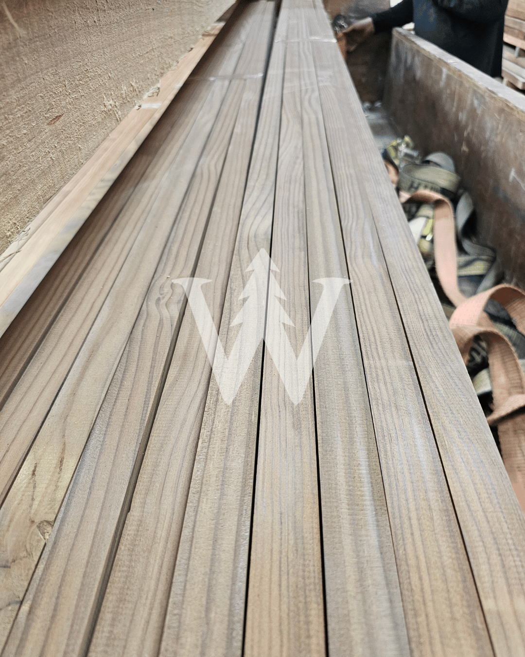 Pino Termotratado Cepillado