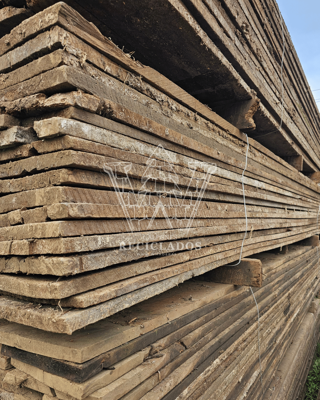 Tablas y Tablones Madera nativa Reciclada/ Demolición